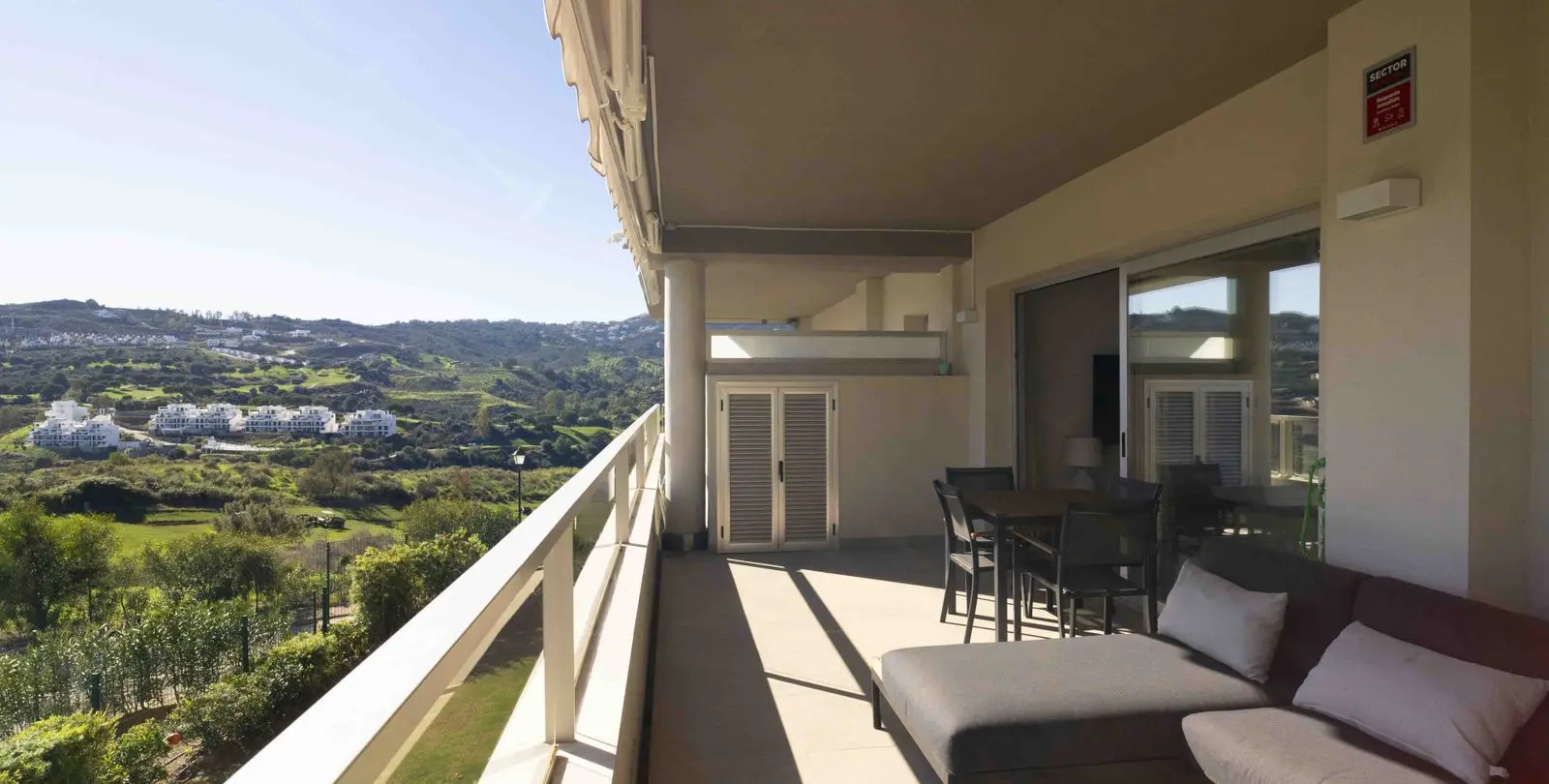 Venta de apartamento en planta media en La Cala Golf 5