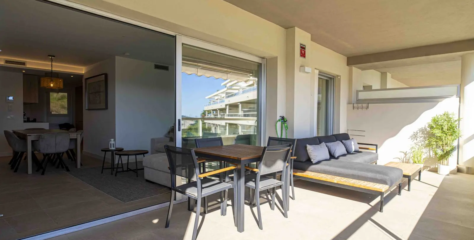 Venta de apartamento en planta media en La Cala Golf 12