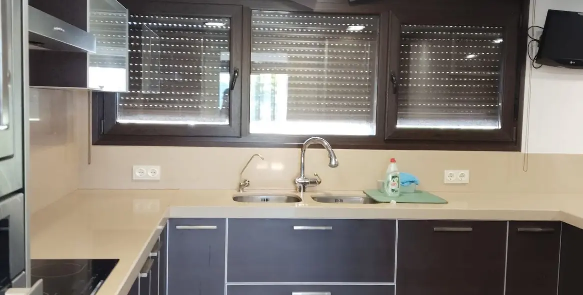 Sale of penthouse duplex in Estepona 5