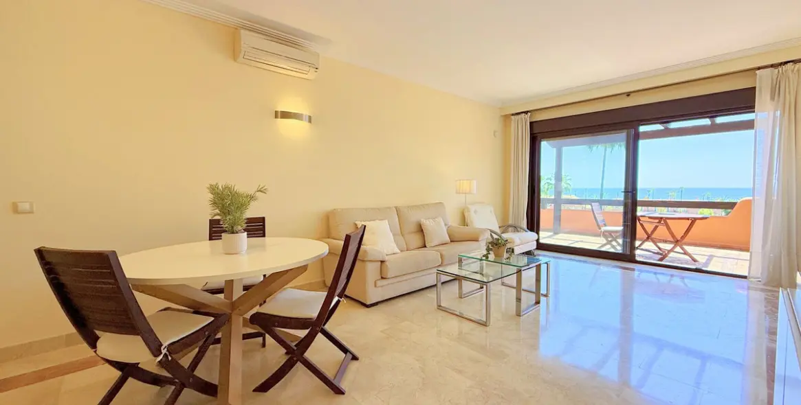 Продажа апартаментов на среднем этаже в Estepona 3