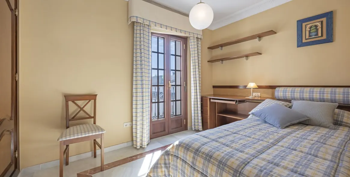 Venta de adosado en Gaucín 10