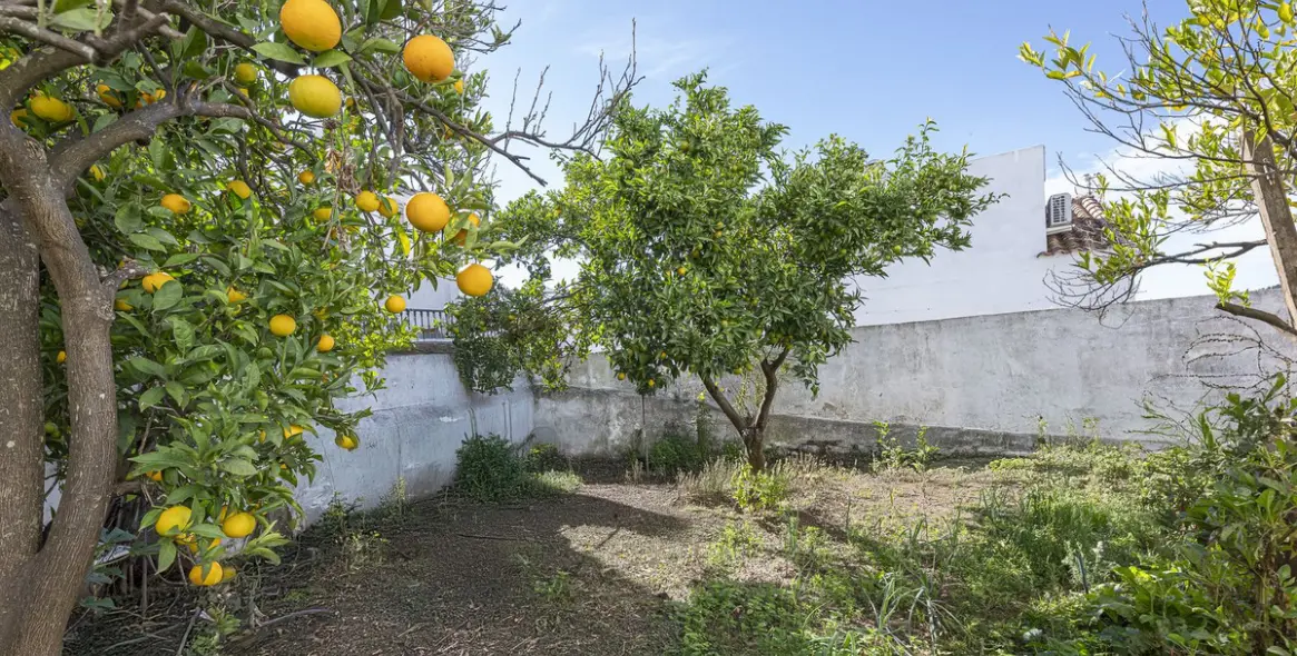 Venta de adosado en Gaucín 36