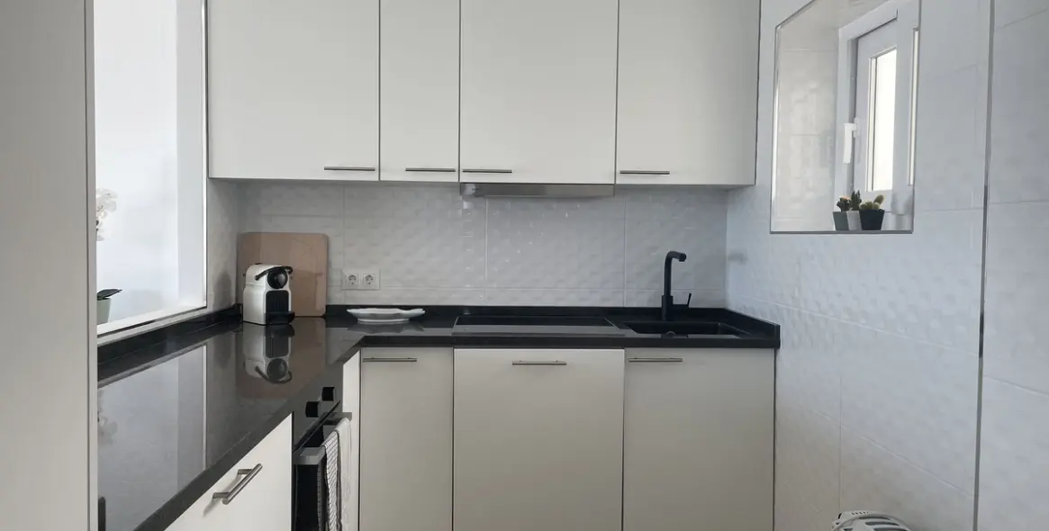 Sale of penthouse in Casares Playa 6