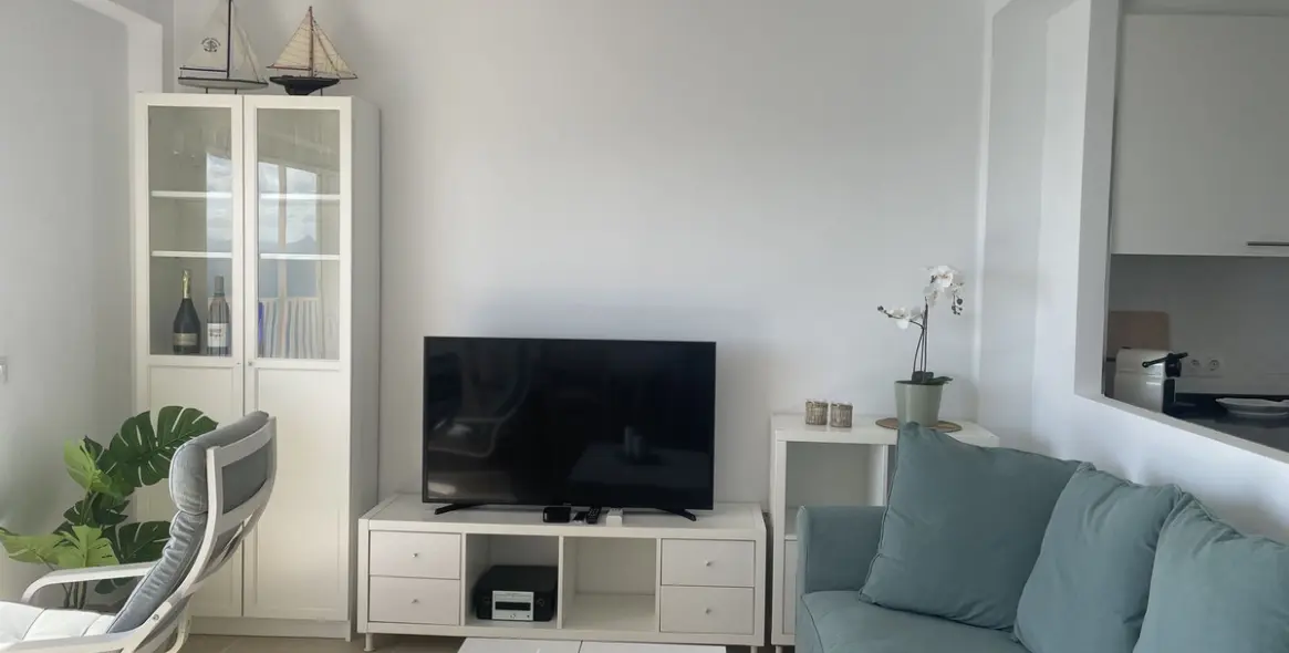 Sale of penthouse in Casares Playa 12