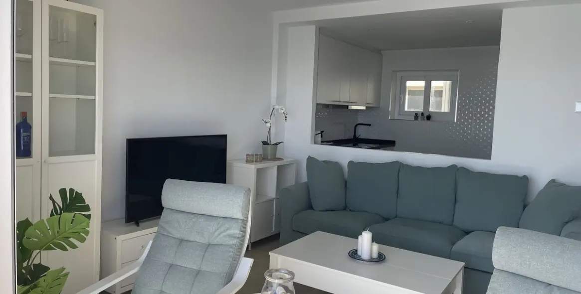 Sale of penthouse in Casares Playa 15