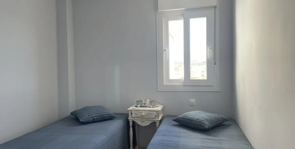 Sale of penthouse in Casares Playa 16