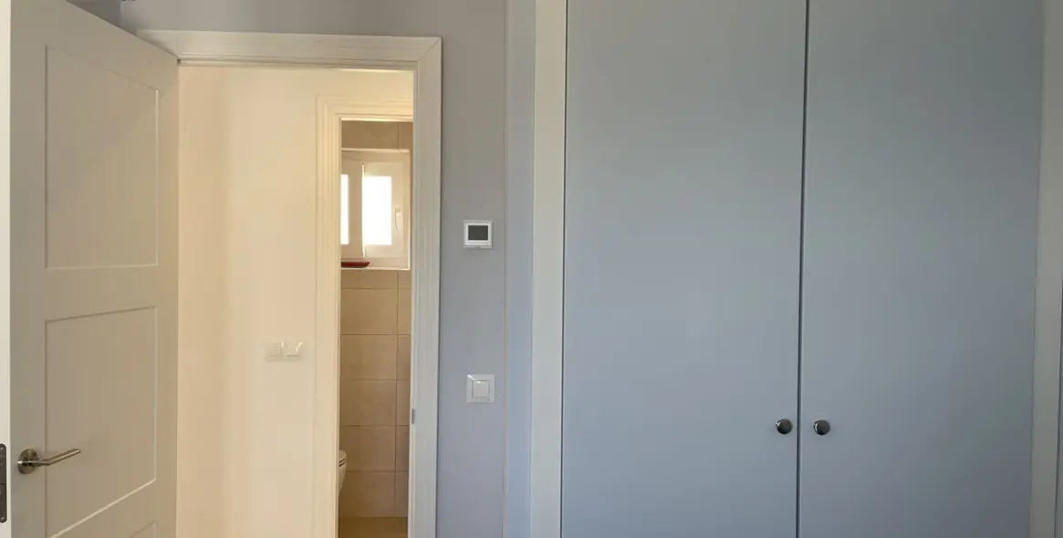 Sale of penthouse in Casares Playa 18