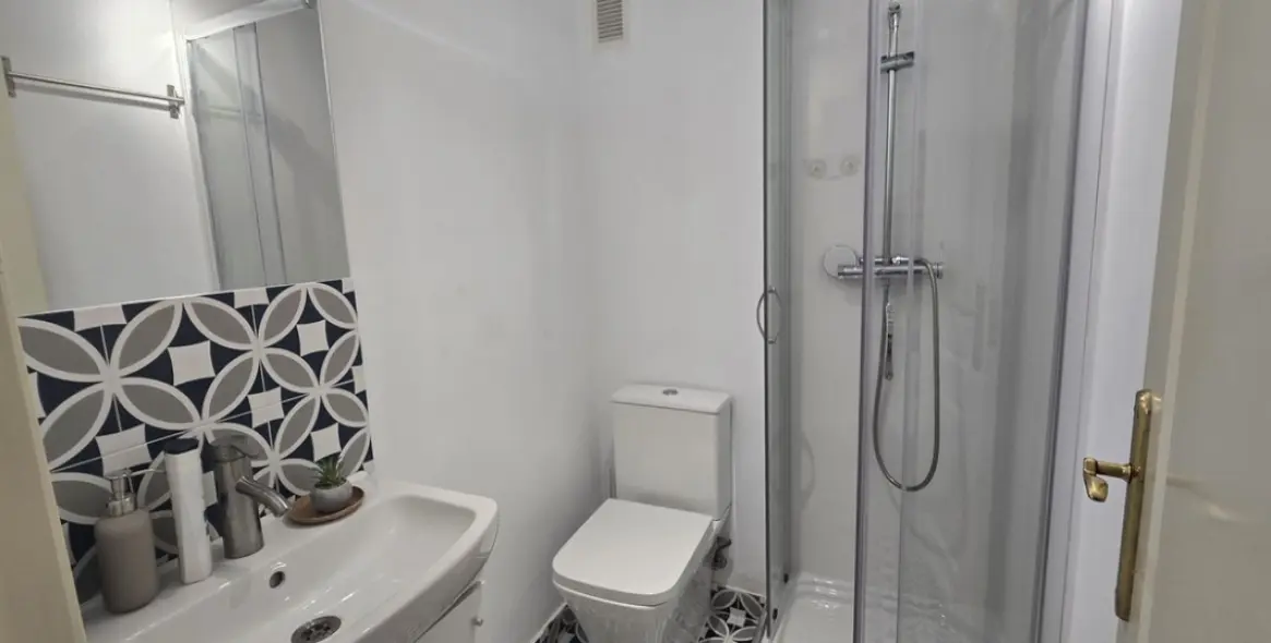 Продажа апартаментов на среднем этаже в Fuengirola 9