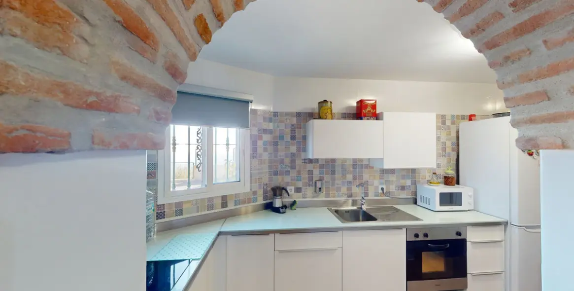 Sale of detached villa in Arenas 9