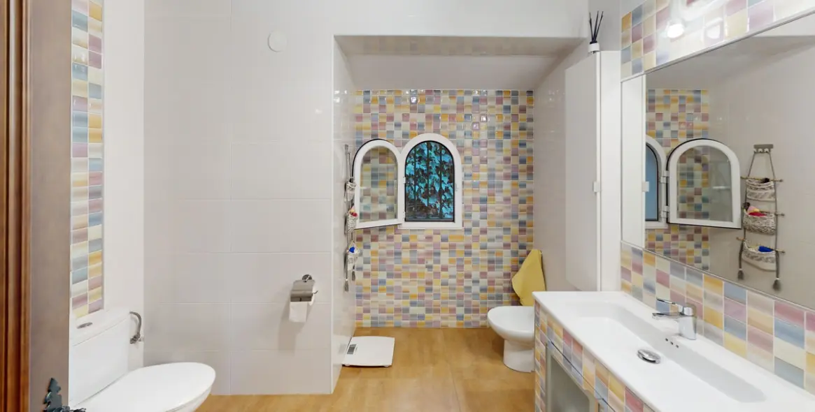 Sale of detached villa in Arenas 18