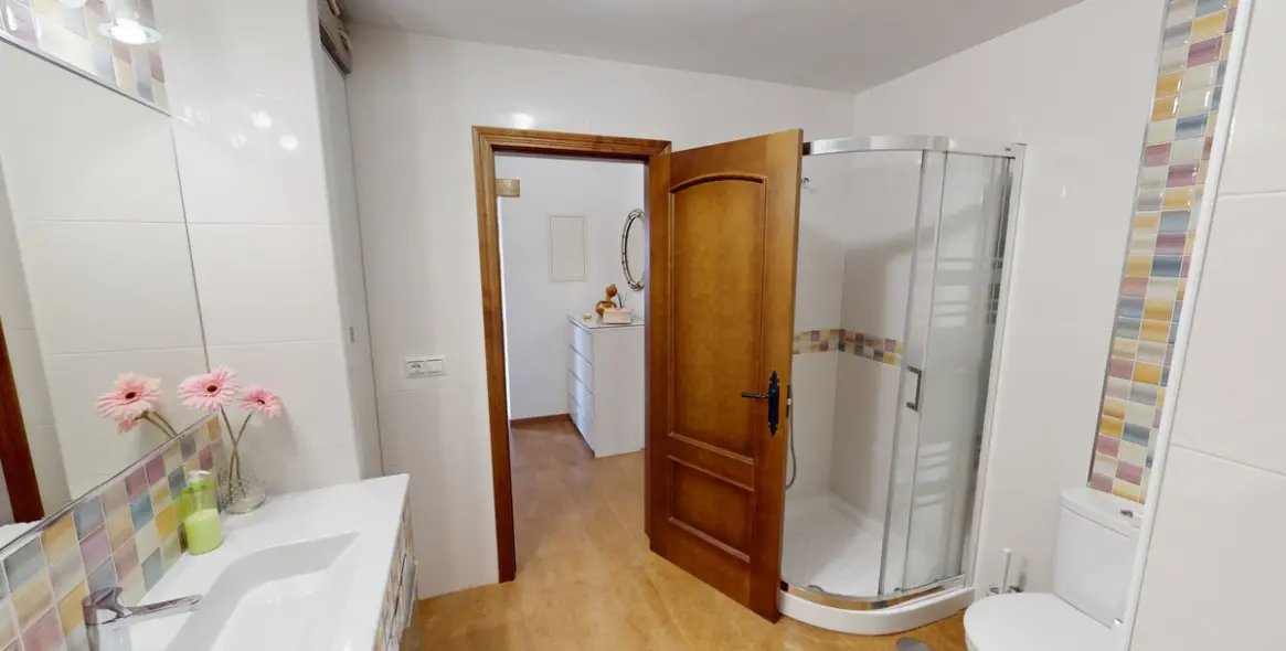 Sale of detached villa in Arenas 19