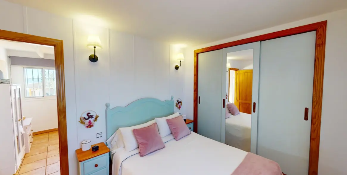 Sale of detached villa in Arenas 47