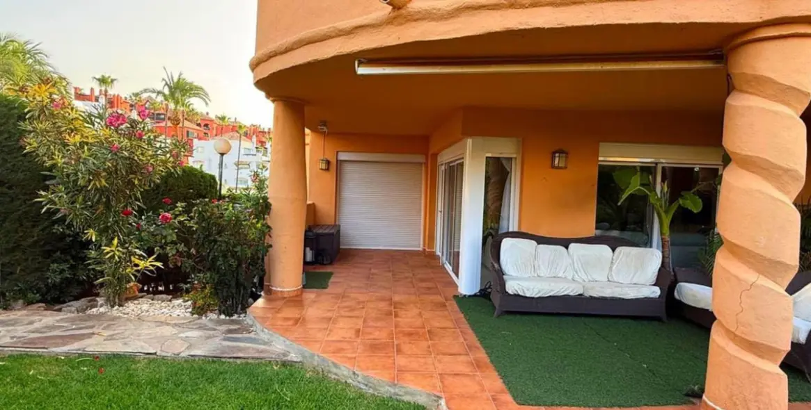 Sale of ground floor apartment in Mijas 2