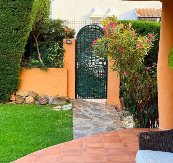 Sale of ground floor apartment in Mijas