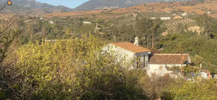 Sale of finca - cortijo in Pizarra 0
