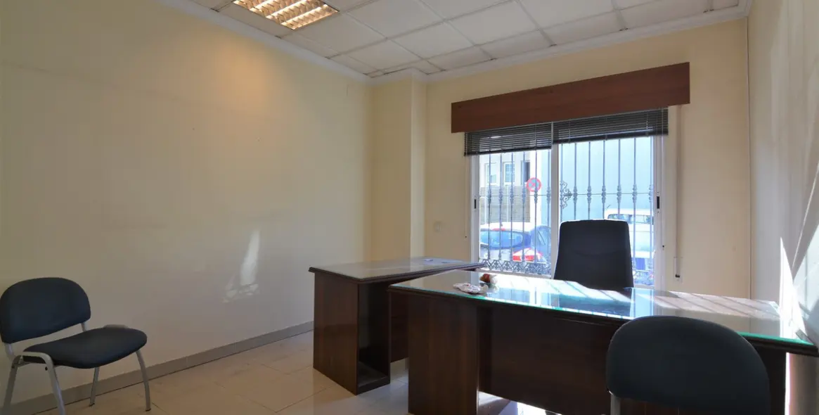 Sale of office in Mijas 13