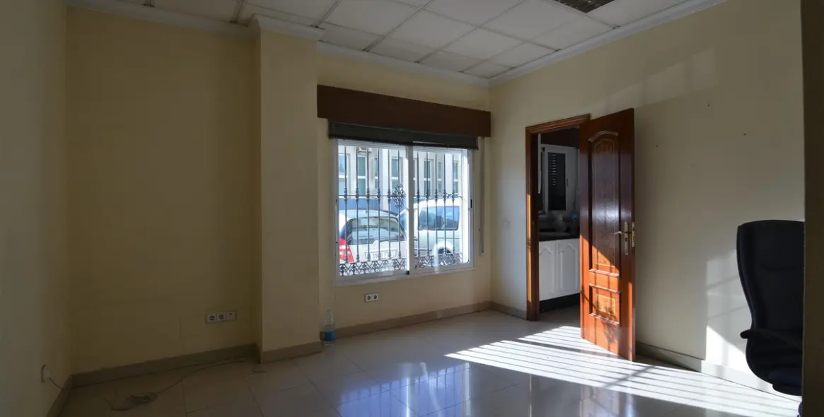 Sale of office in Mijas 14
