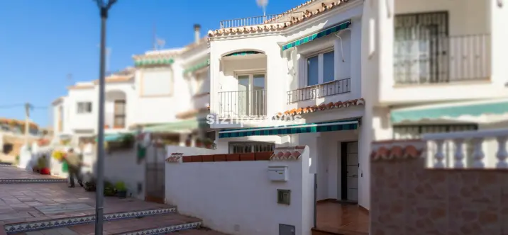 Sale of townhouse in Torrox 3