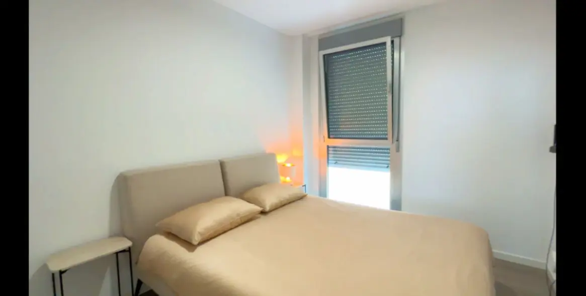 Sale of penthouse in Estepona 16