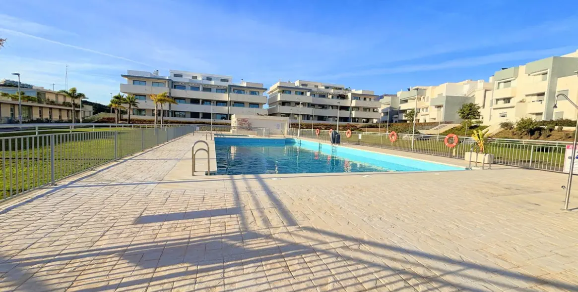 Sale of penthouse in Estepona 20