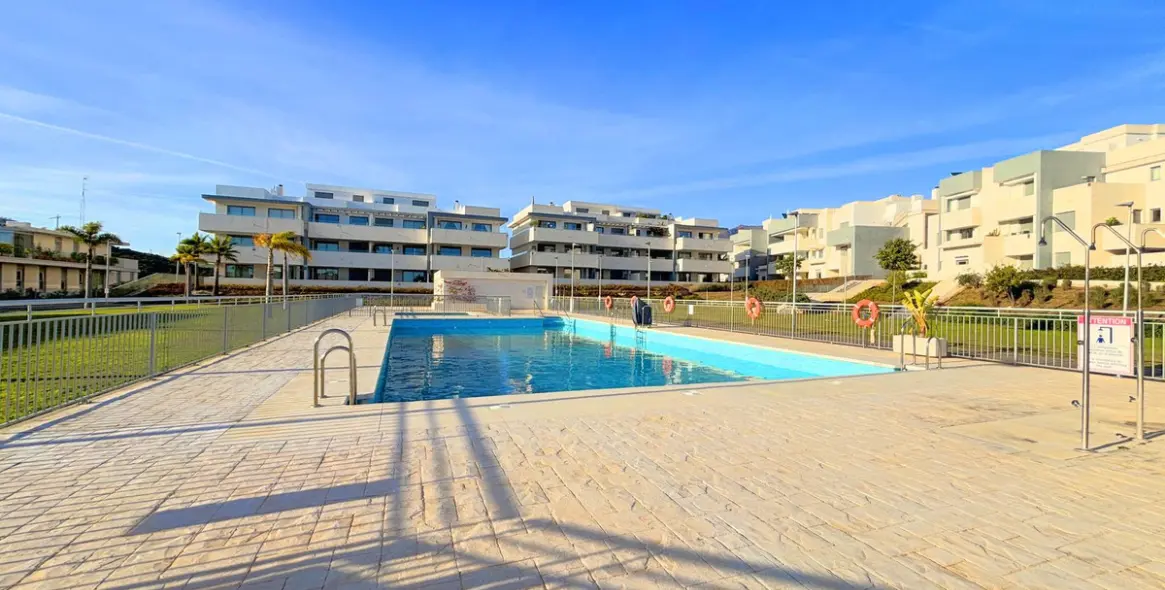 Sale of penthouse in Estepona 21