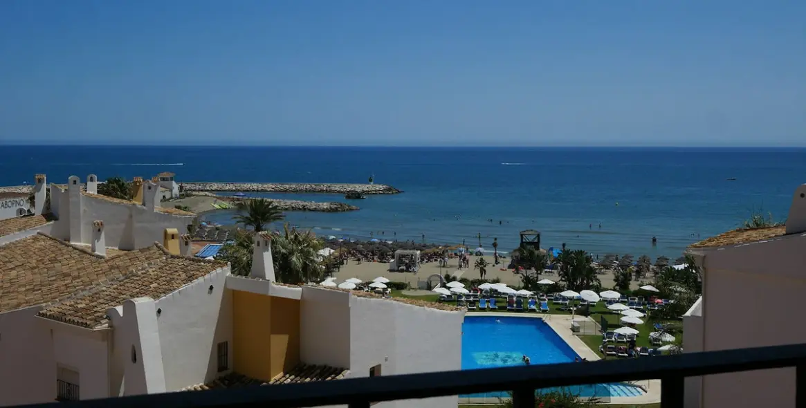 Продажа апартаментов на среднем этаже в Puerto de Cabopino 18