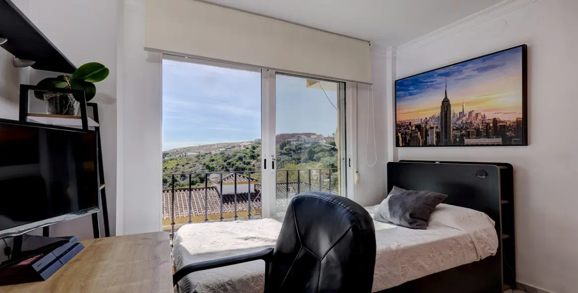 Sale of townhouse in Manilva 14