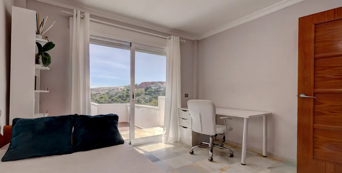 Sale of townhouse in Manilva 15