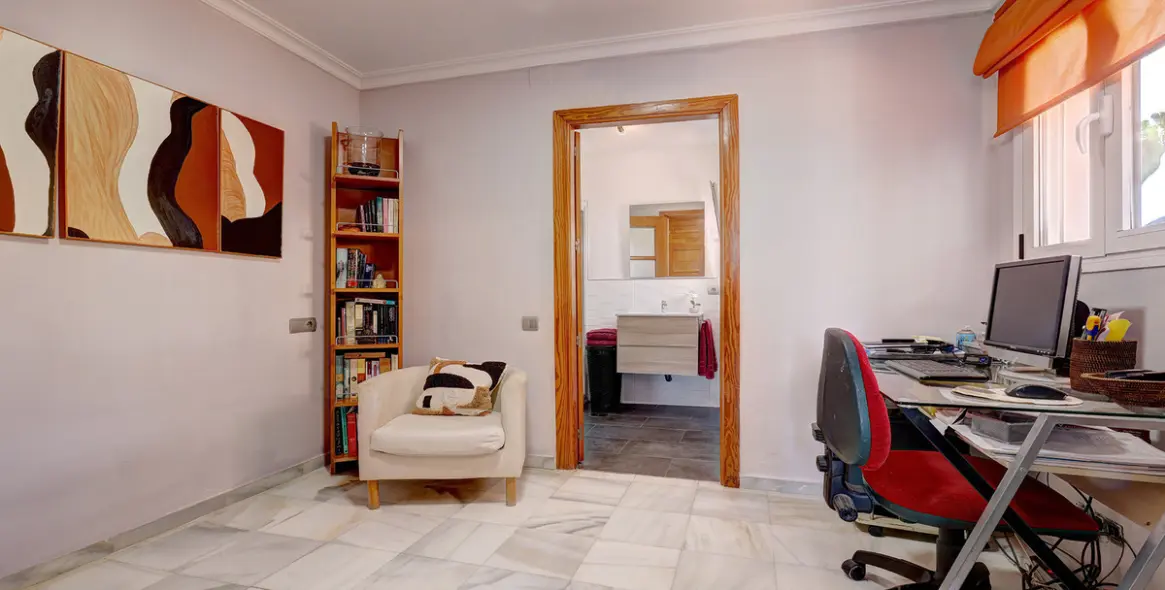 Sale of townhouse in Manilva 18