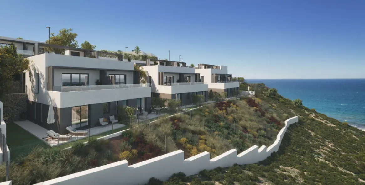 Продажа дома на две семьи в Vélez-Málaga 13