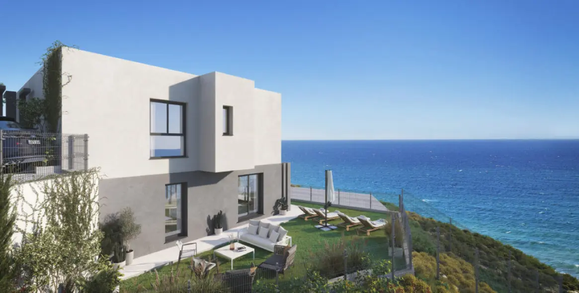 Продажа дома на две семьи в Vélez-Málaga 16