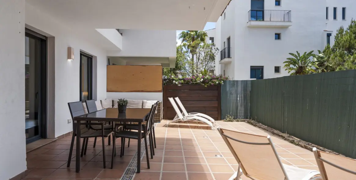 Sale of ground floor apartment in Mijas Costa 2