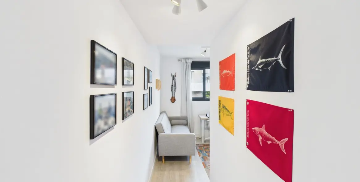 Venta de apartamento en planta media en Estepona 9