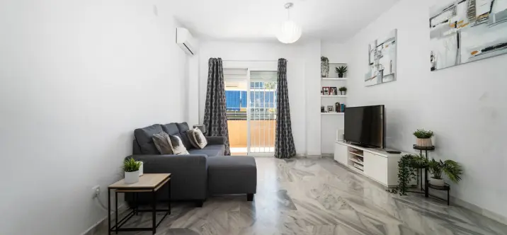 Продажа апартаментов на среднем этаже в Fuengirola 2