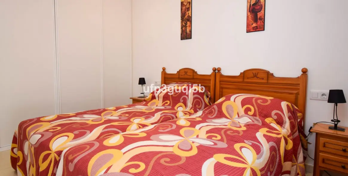 Sale of penthouse in Torrequebrada 5