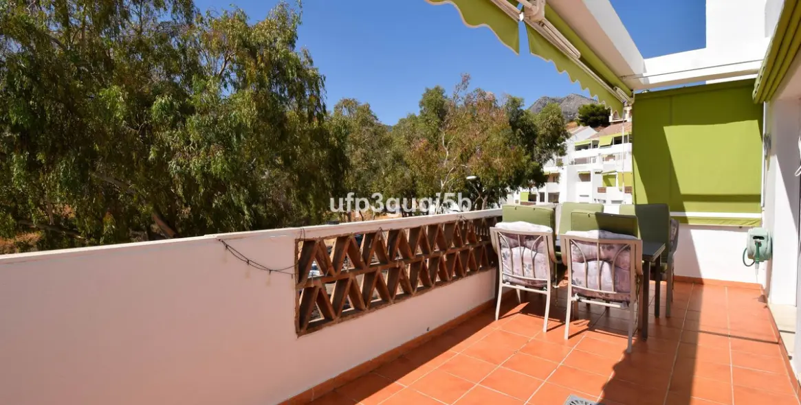 Sale of penthouse in Torrequebrada 7