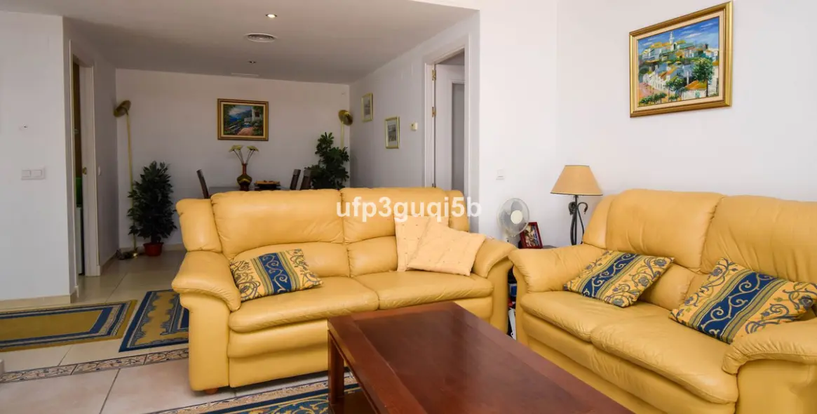 Sale of penthouse in Torrequebrada 9