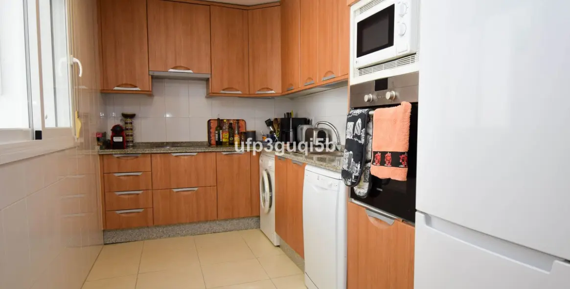 Sale of penthouse in Torrequebrada 24