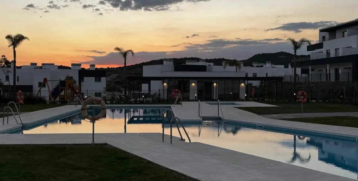 Продажа апартаментов на первом этаже в Estepona (район Estepona) 7