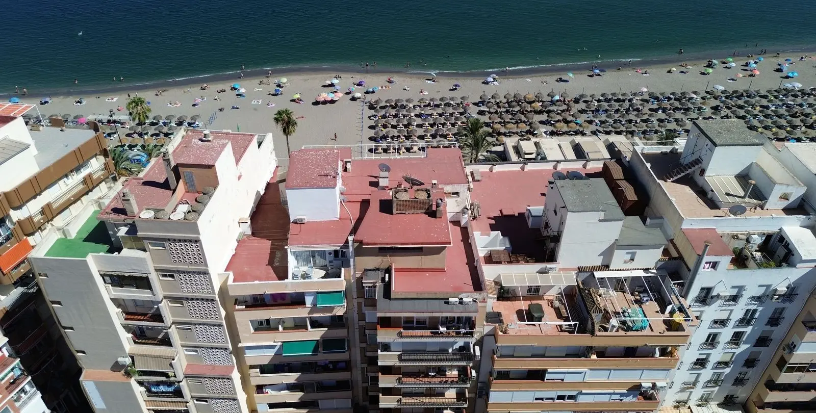 Venta de apartamento en planta media en Fuengirola 1