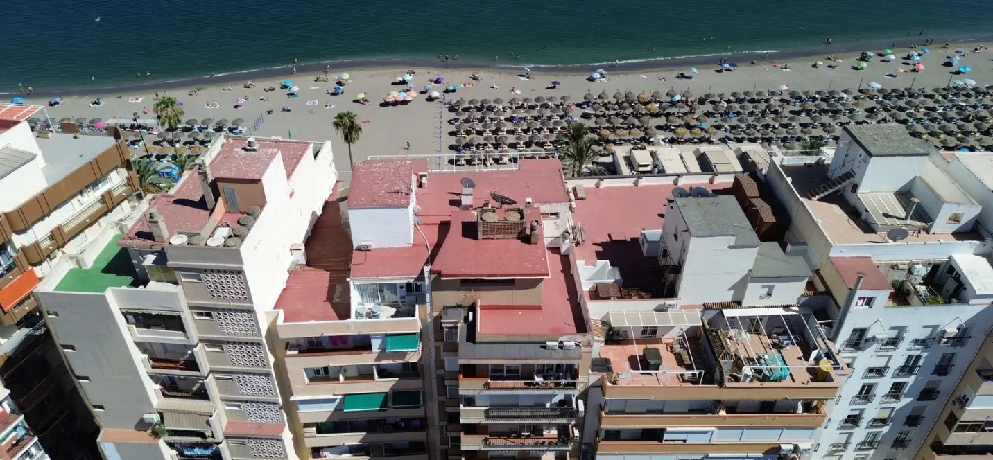 Продажа апартаментов на среднем этаже в Fuengirola 0