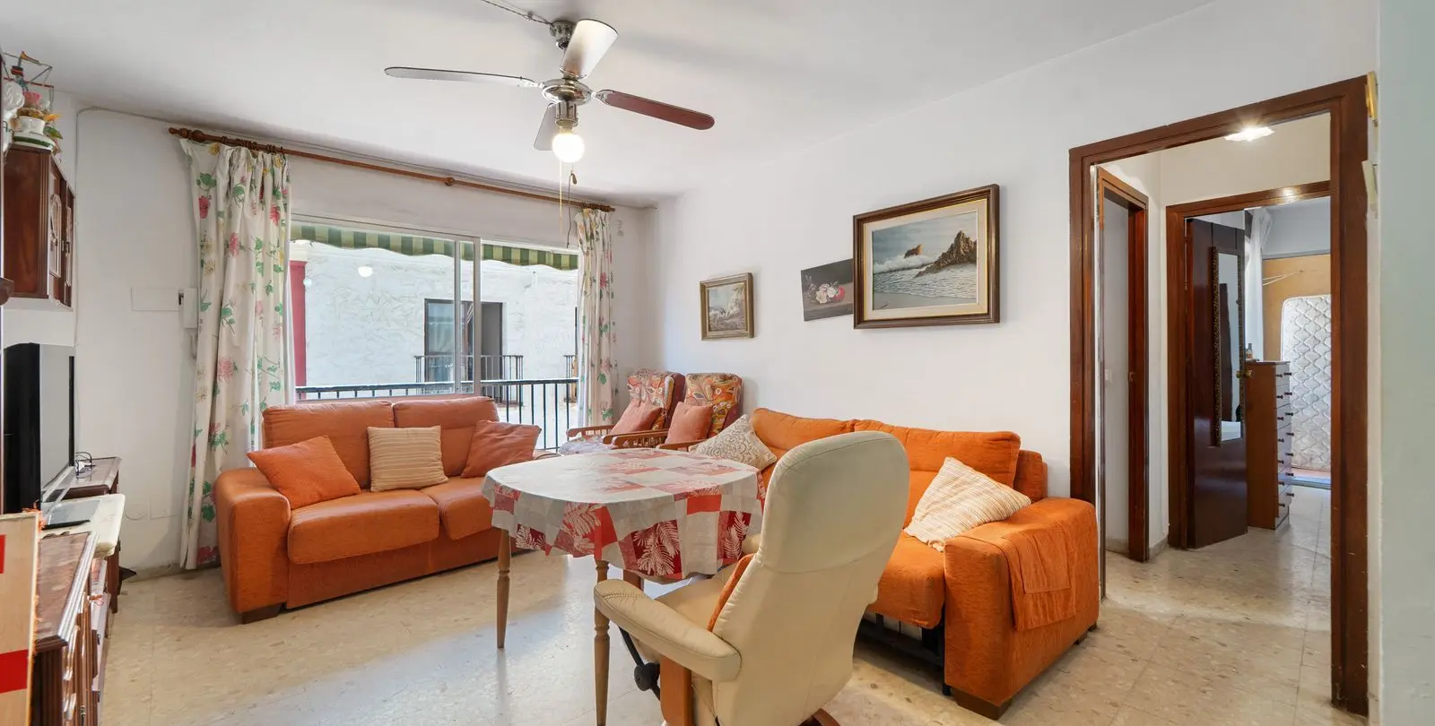 Venta de apartamento en planta media en Fuengirola 4