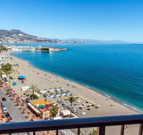 Продажа апартаментов на среднем этаже в Fuengirola