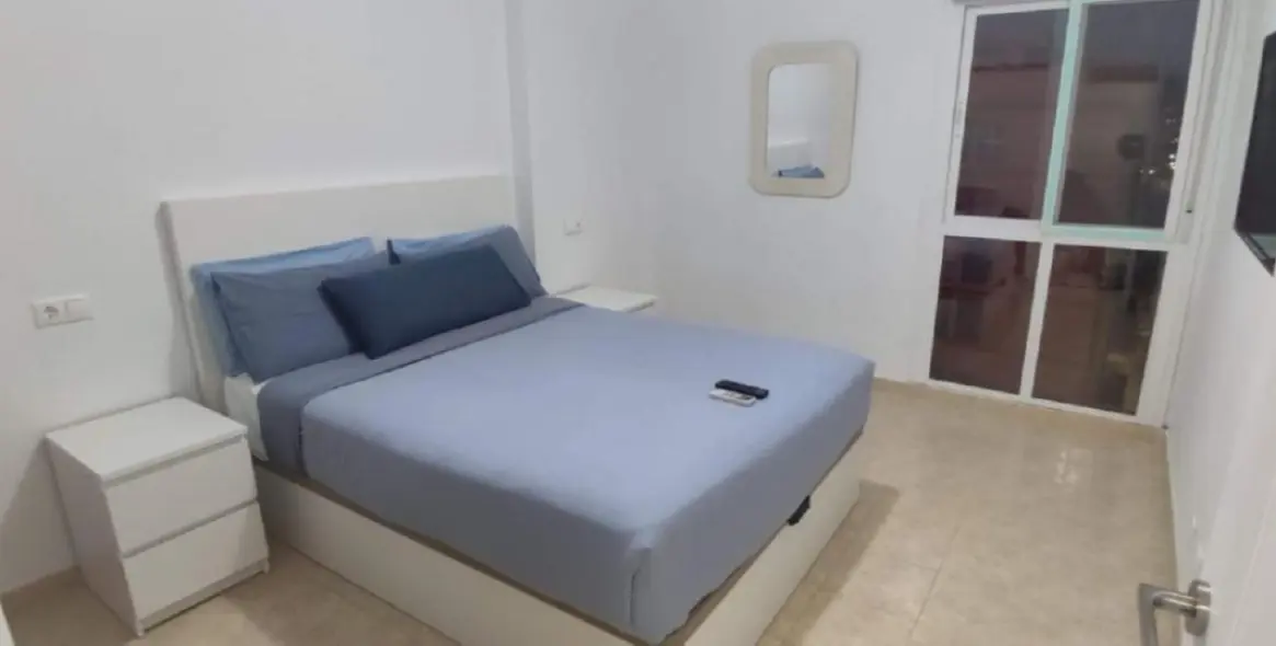 Venta de apartamento en planta media en Fuengirola 5