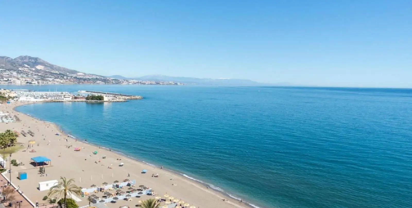 Venta de apartamento en planta media en Fuengirola 8