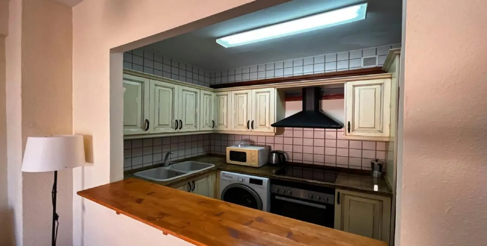 Venta de apartamento en planta media en Fuengirola 10