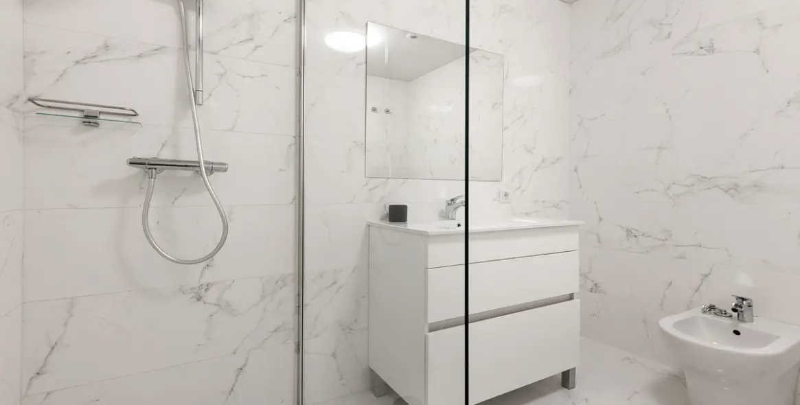 Продажа апартаментов на среднем этаже в Casares 10