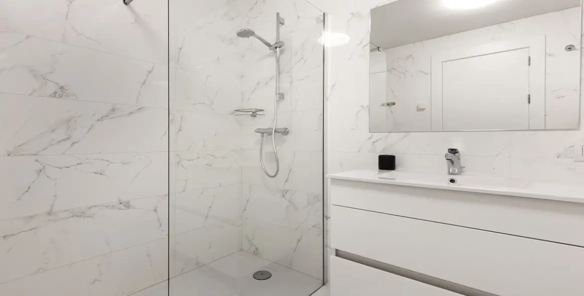 Продажа апартаментов на среднем этаже в Casares 13