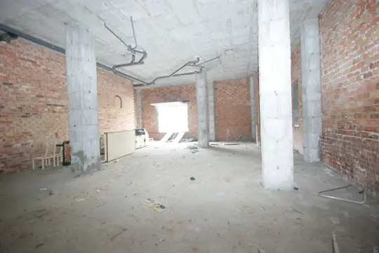 Image 3 thumb