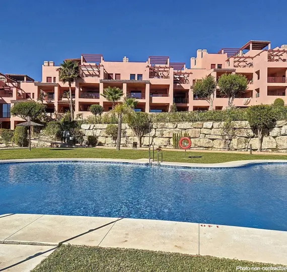 Sale of penthouse in Manilva